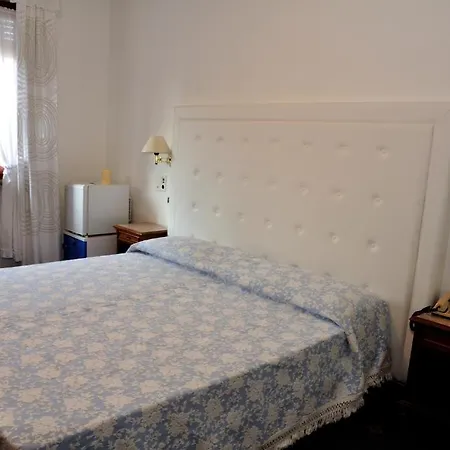 Tirreno Готель Форте-дей-Мармі