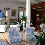 Tirreno Отель