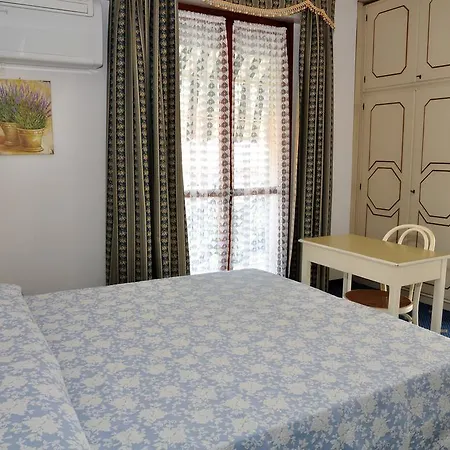 Hotel Tirreno Forte dei Marmi