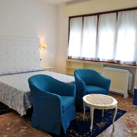 Hotel Tirreno 3*